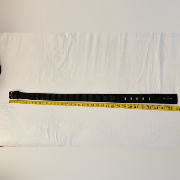 Diesel Men’s Black Gold Belt Size 32 - Picture 6 of 9